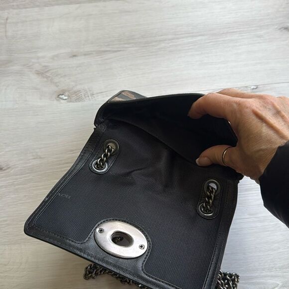 COACH FLORAL JEWELED EMBOSSED MINI CHAIN CROSS BODY NWOT - Picture 5 of 5